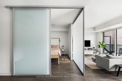 Photo 10 at 502 - 377 Madison Avenue, Casa Loma, Toronto