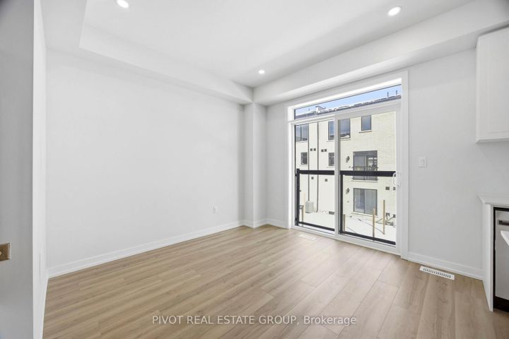 Photo 8 at 138 Danielle Moore Circle, Bendale, Toronto