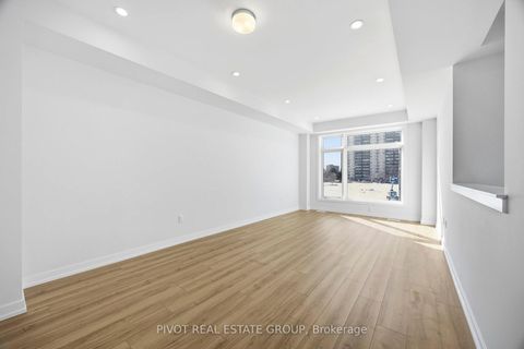 Photo 3 at 138 Danielle Moore Circle, Bendale, Toronto