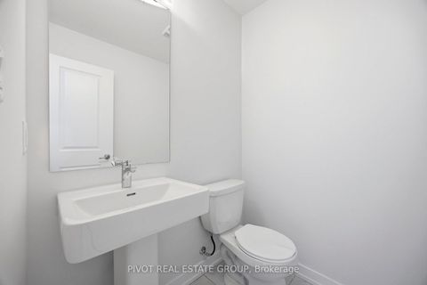 Photo 6 at 138 Danielle Moore Circle, Bendale, Toronto