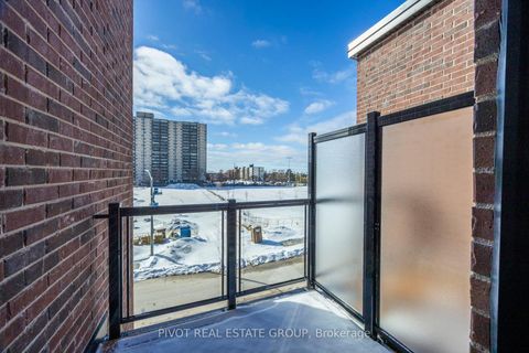 Photo 32 at 138 Danielle Moore Circle, Bendale, Toronto