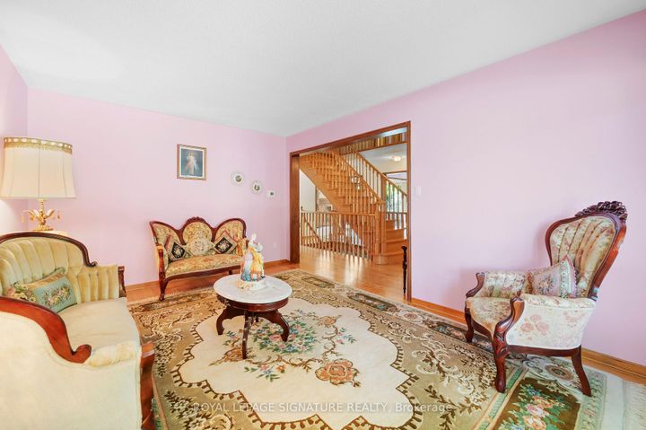 Photo 13 at 2921 Caradoc Lane, CV Clearview, Oakville