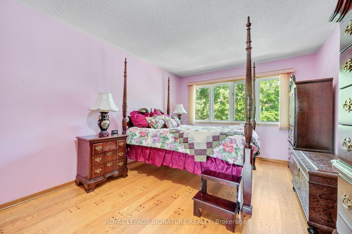 Photo 29 at 2921 Caradoc Lane, CV Clearview, Oakville