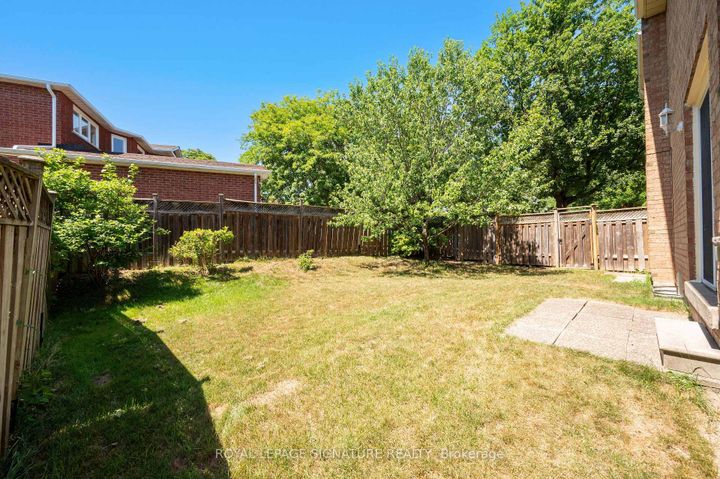 Photo 46 at 2921 Caradoc Lane, CV Clearview, Oakville