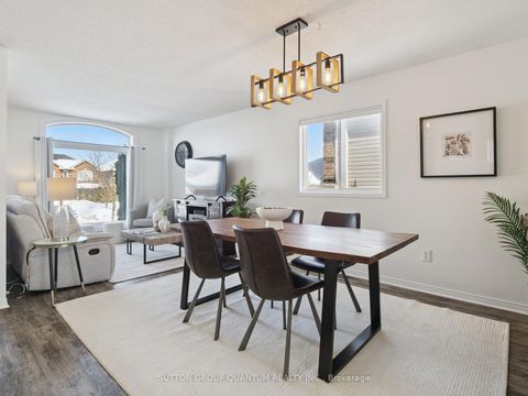 Photo 10 at 19 LESLIE Avenue, Holly, Barrie