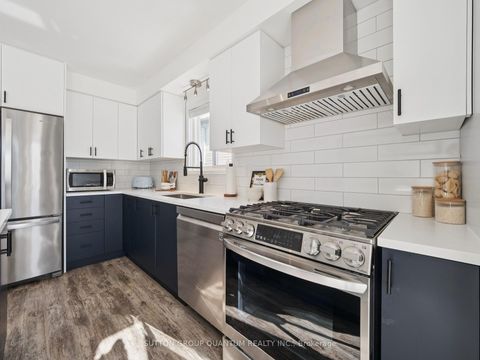 Photo 14 at 19 LESLIE Avenue, Holly, Barrie