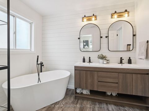 Photo 22 at 19 LESLIE Avenue, Holly, Barrie