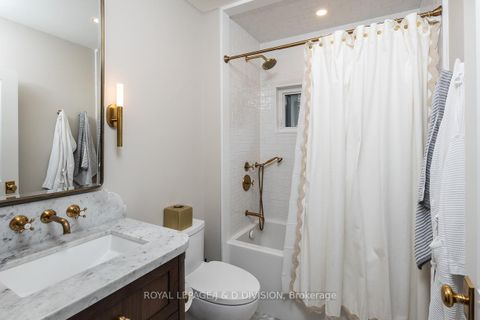 Photo 31 at 102 Shaftesbury Avenue, Moore Park, Toronto