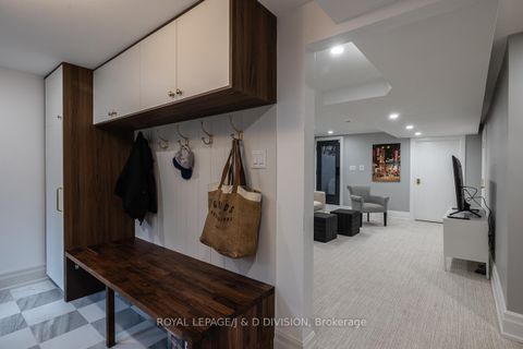 Photo 40 at 102 Shaftesbury Avenue, Moore Park, Toronto