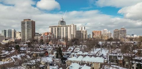 Photo 45 at 102 Shaftesbury Avenue, Moore Park, Toronto