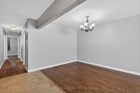 Photo 11 at 35 Daphne Crescent, Cundles East, Barrie