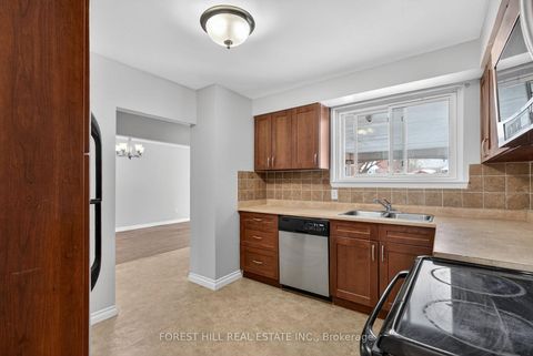 Photo 24 at 35 Daphne Crescent, Cundles East, Barrie