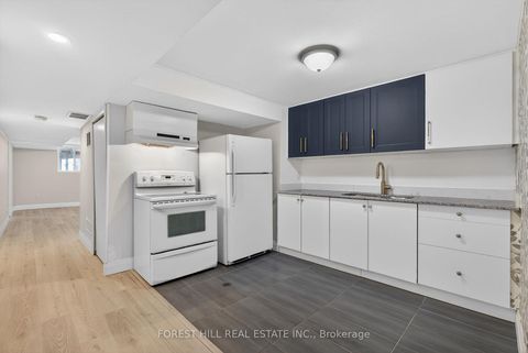 Photo 30 at 35 Daphne Crescent, Cundles East, Barrie