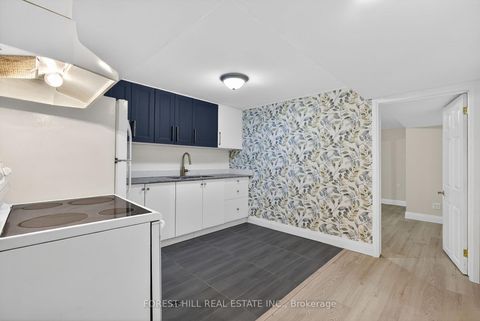 Photo 31 at 35 Daphne Crescent, Cundles East, Barrie