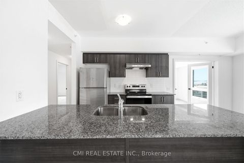 Photo 11 at 501 - 4 Spice Way, Rural Barrie Southeast, Barrie