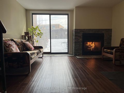 Photo 28 at 94 Dutch Myrtle Way, Don Mills, Toronto