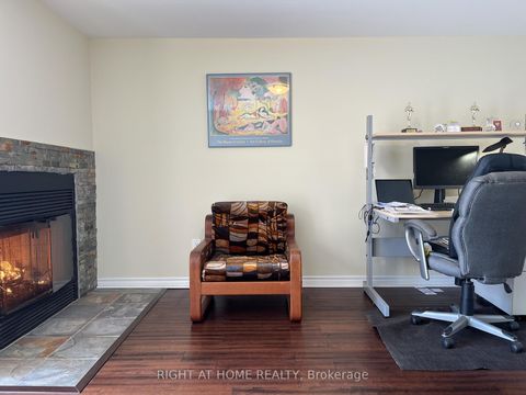 Photo 30 at 94 Dutch Myrtle Way, Don Mills, Toronto