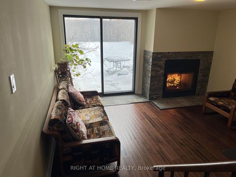 Photo 31 at 94 Dutch Myrtle Way, Don Mills, Toronto