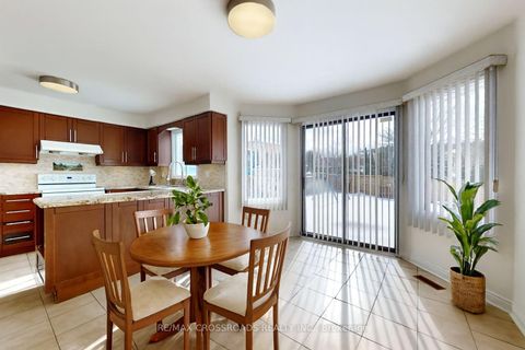 Photo 19 at 50 Marchwood Crescent, Harding, Richmond Hill