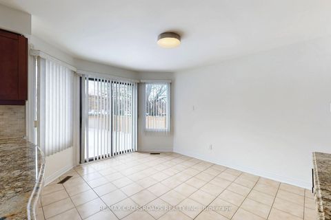 Photo 21 at 50 Marchwood Crescent, Harding, Richmond Hill