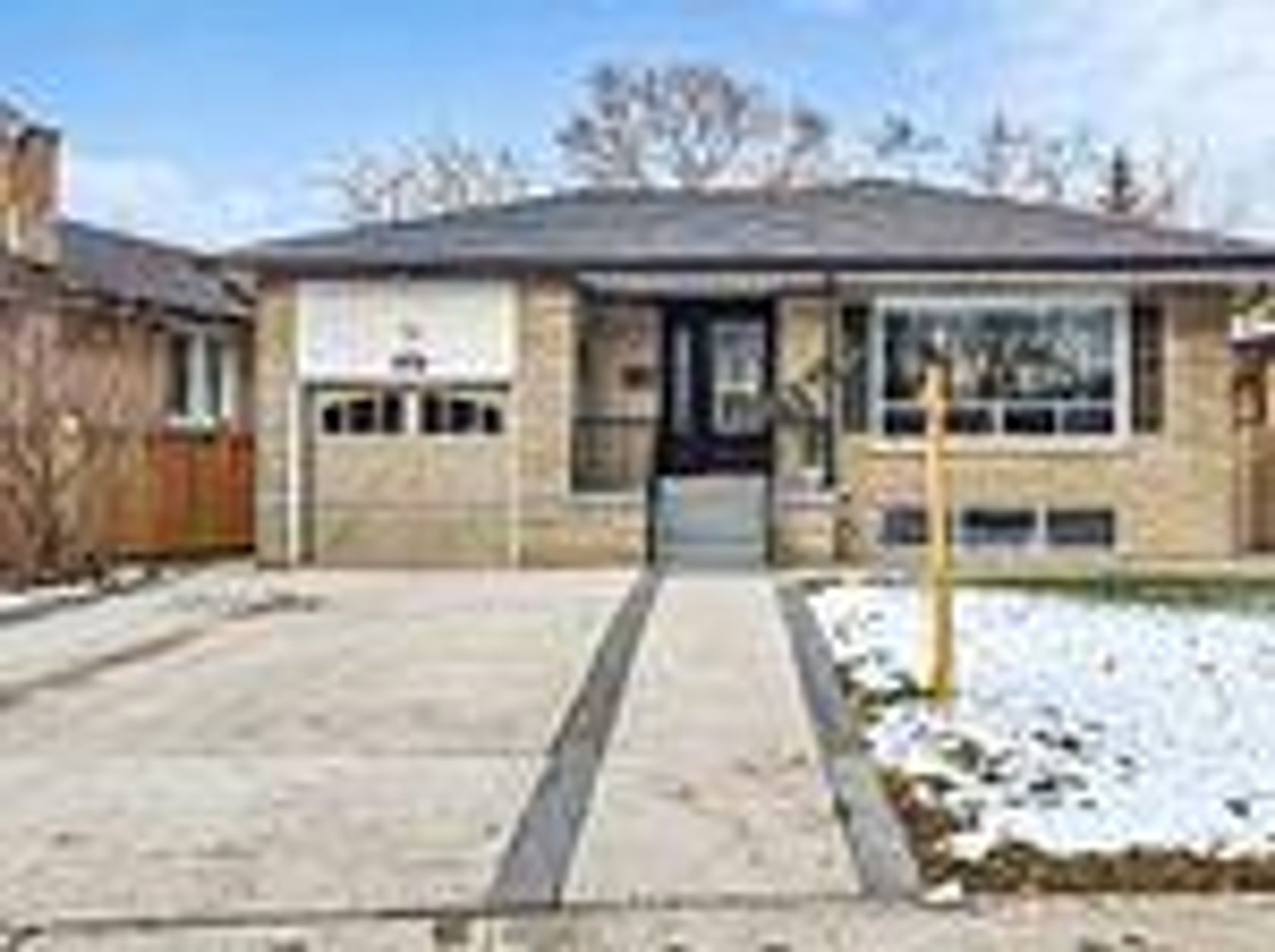 189 Kingsview Boulevard, The Westway, Toronto by Loree Meneguzzi Real Estate 189 Kingsview Boulevard, The Westway, Toronto