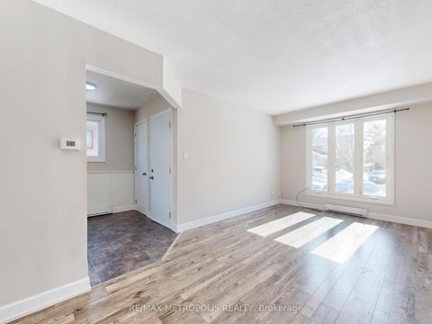 Photo 7 at 1294 Sunningdale Avenue, Donevan, Oshawa