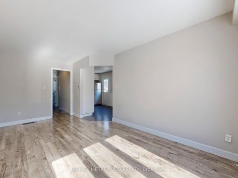 Photo 9 at 1294 Sunningdale Avenue, Donevan, Oshawa