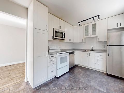 Photo 12 at 1294 Sunningdale Avenue, Donevan, Oshawa