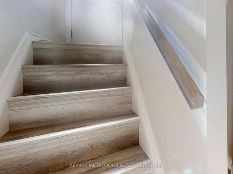 Photo 25 at 1294 Sunningdale Avenue, Donevan, Oshawa