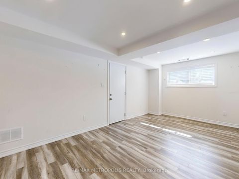 Photo 27 at 1294 Sunningdale Avenue, Donevan, Oshawa