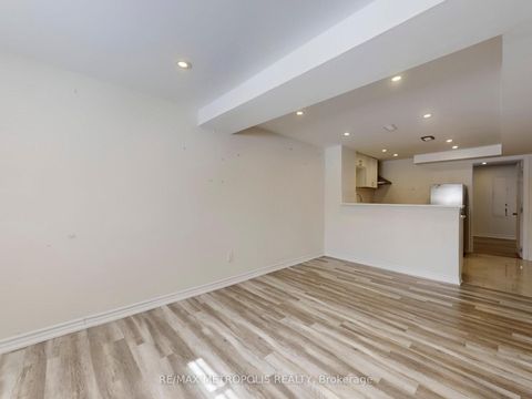 Photo 30 at 1294 Sunningdale Avenue, Donevan, Oshawa