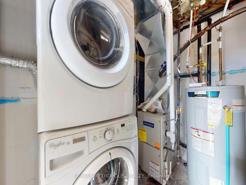 Photo 40 at 1294 Sunningdale Avenue, Donevan, Oshawa