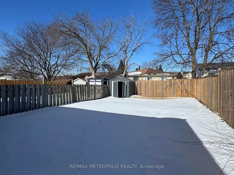 Photo 44 at 1294 Sunningdale Avenue, Donevan, Oshawa