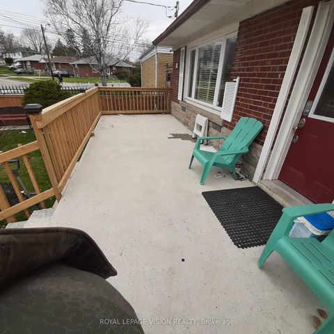 Photo 16 at 52 Ellendale Drive, Dorset Park, Toronto