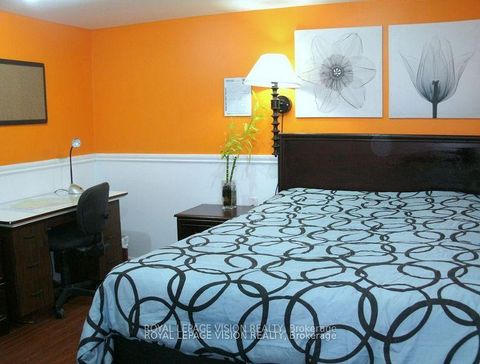 Photo 23 at 52 Ellendale Drive, Dorset Park, Toronto