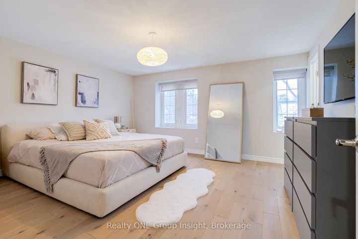 Photo 24 at 42 - 2766 Folkway Drive, Erin Mills, Mississauga