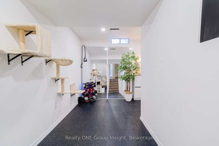 Photo 44 at 42 - 2766 Folkway Drive, Erin Mills, Mississauga