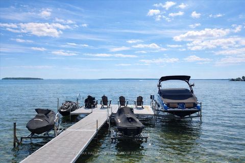 Photo 1 at 2525 Leonard Street, Alcona, Innisfil