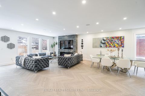 Photo 21 at 3 Bonnyview Drive, Queensway, Toronto