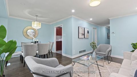 Photo 5 at 57 - 401 Sewells Road, Rouge E11, Toronto