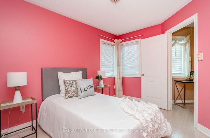 Photo 21 at 10 Safari Court, Snelgrove, Brampton