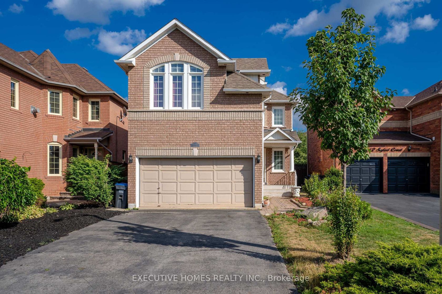 10 Safari Court, Snelgrove, Brampton 2