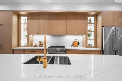 Photo 10 at 64 Gwynne Avenue, South Parkdale, Toronto