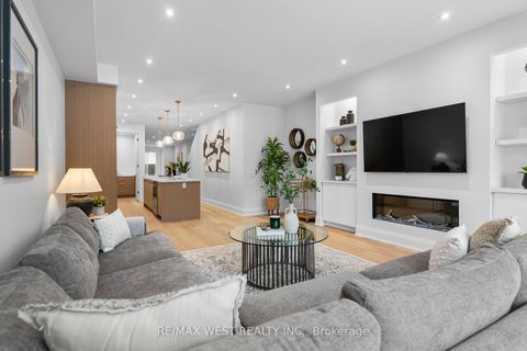 Photo 16 at 64 Gwynne Avenue, South Parkdale, Toronto