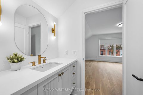 Photo 33 at 64 Gwynne Avenue, South Parkdale, Toronto