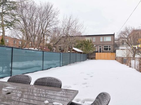 Photo 36 at 64 Gwynne Avenue, South Parkdale, Toronto