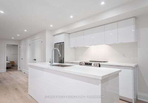 Photo 39 at 64 Gwynne Avenue, South Parkdale, Toronto