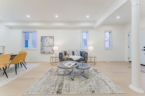 Photo 7 at 33 Formosa Drive, Rouge Woods, Richmond Hill