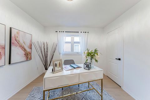 Photo 37 at 33 Formosa Drive, Rouge Woods, Richmond Hill