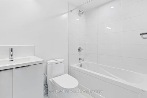 Photo 6 at 3113 - 230 Simcoe Street, Chinatown, Toronto